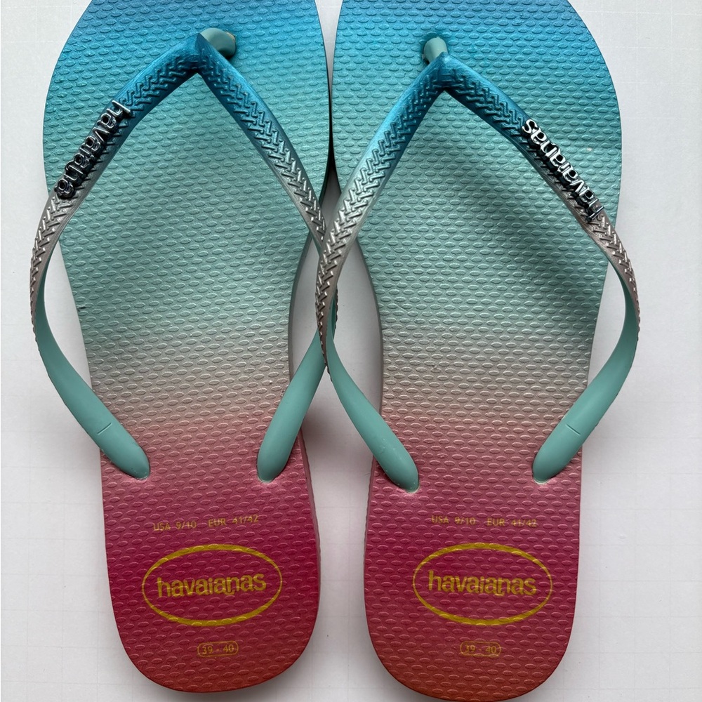 Havaianas Women’s Slim Gradient Flip Flops Blue & Pink Ombré